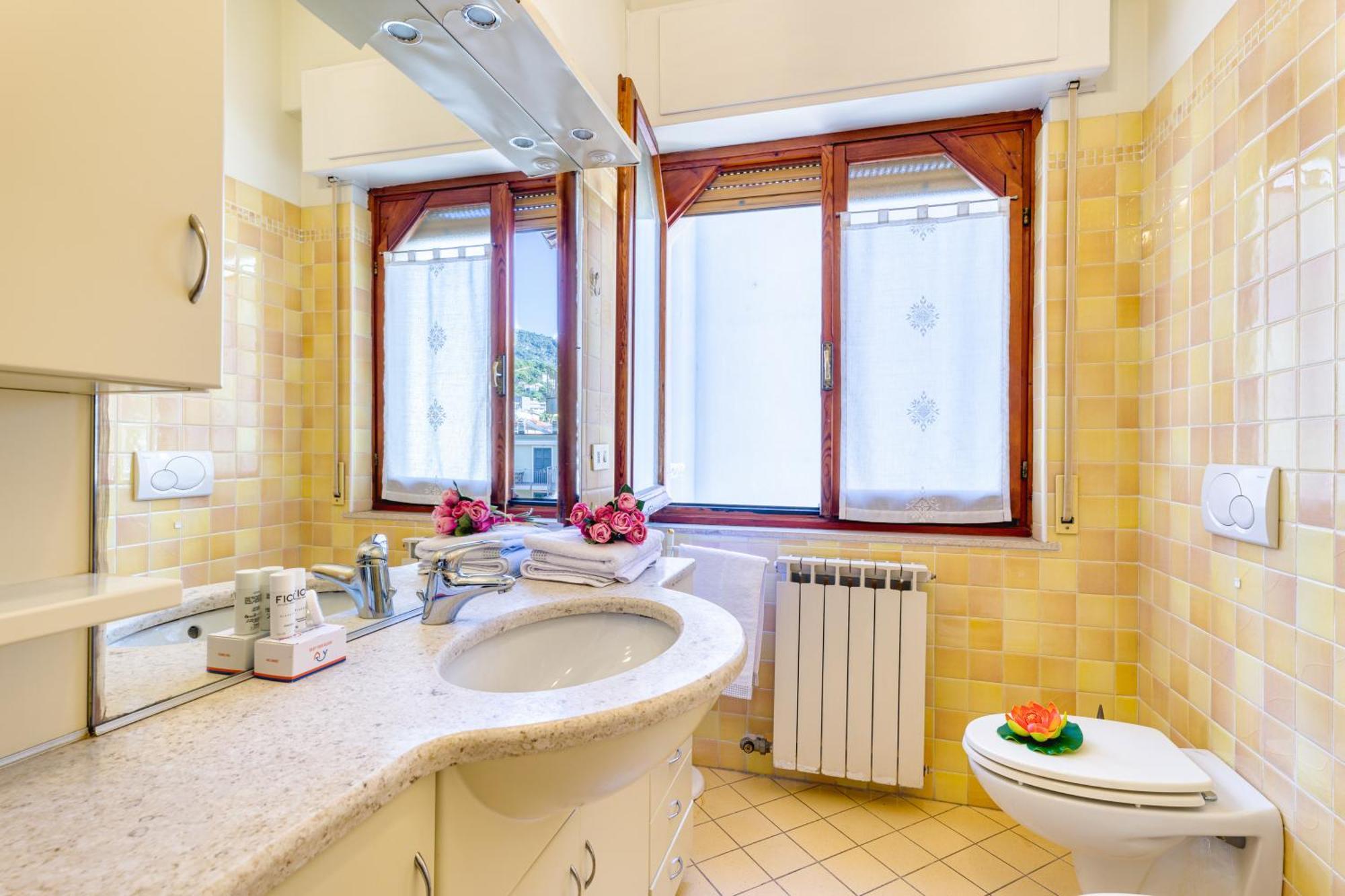 Bluemind Apartment 500M From Sea - Happy Rentals Аласио Екстериор снимка